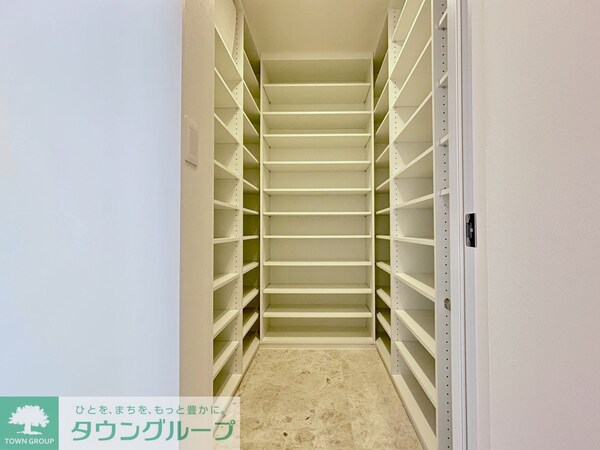 収納(約2.1帖シューズインクローゼット)