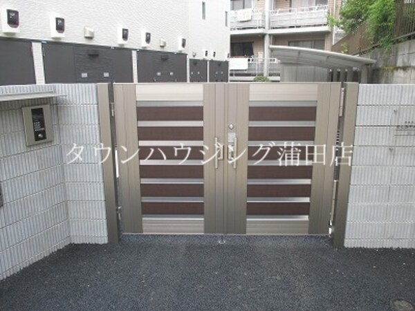 エントランス(★タウンハウジング蒲田店取り扱い★)