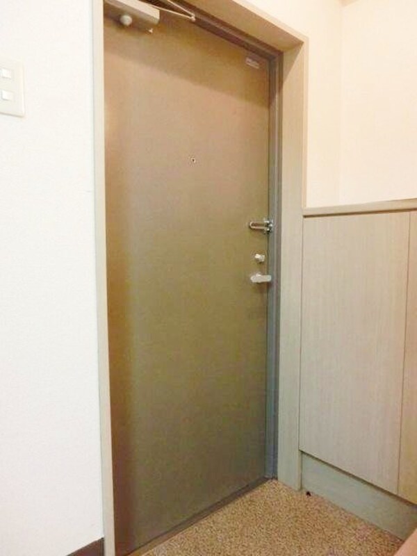 玄関(内見の予約先はタウンハウジング池袋東口店になります★★)
