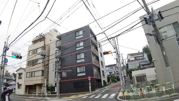 エントランス(外観)