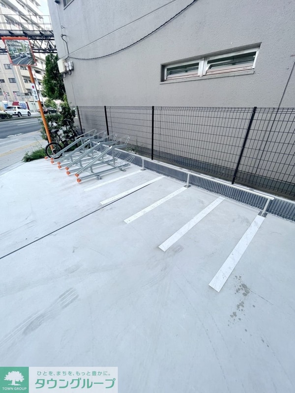 駐車場(駐車場)
