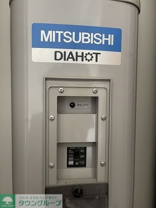 設備(電気温水器)