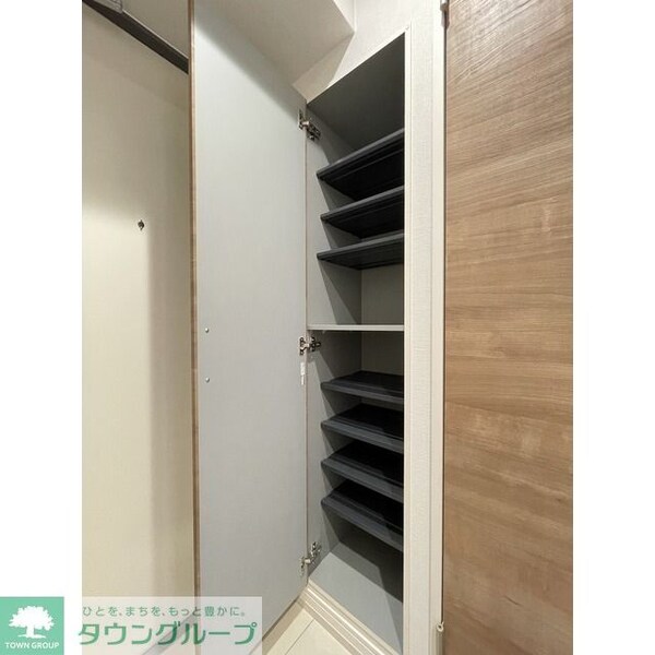 玄関(シューズボックス)