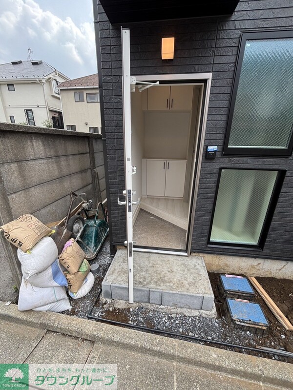玄関(バルコニー)
