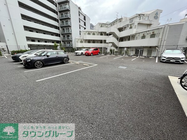 駐車場(駐車場)