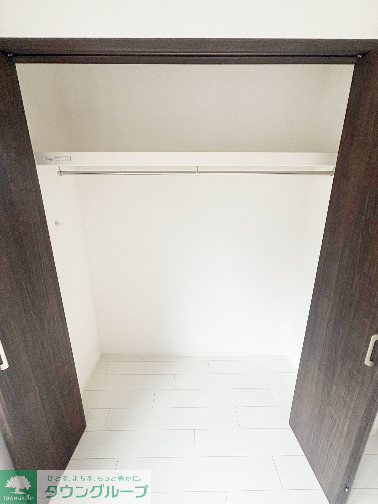 物件内観写真7　(収納)