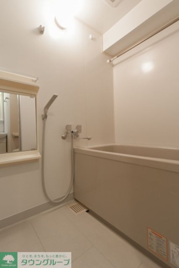バス／シャワールーム等(※写真は同タイプ住戸です。)