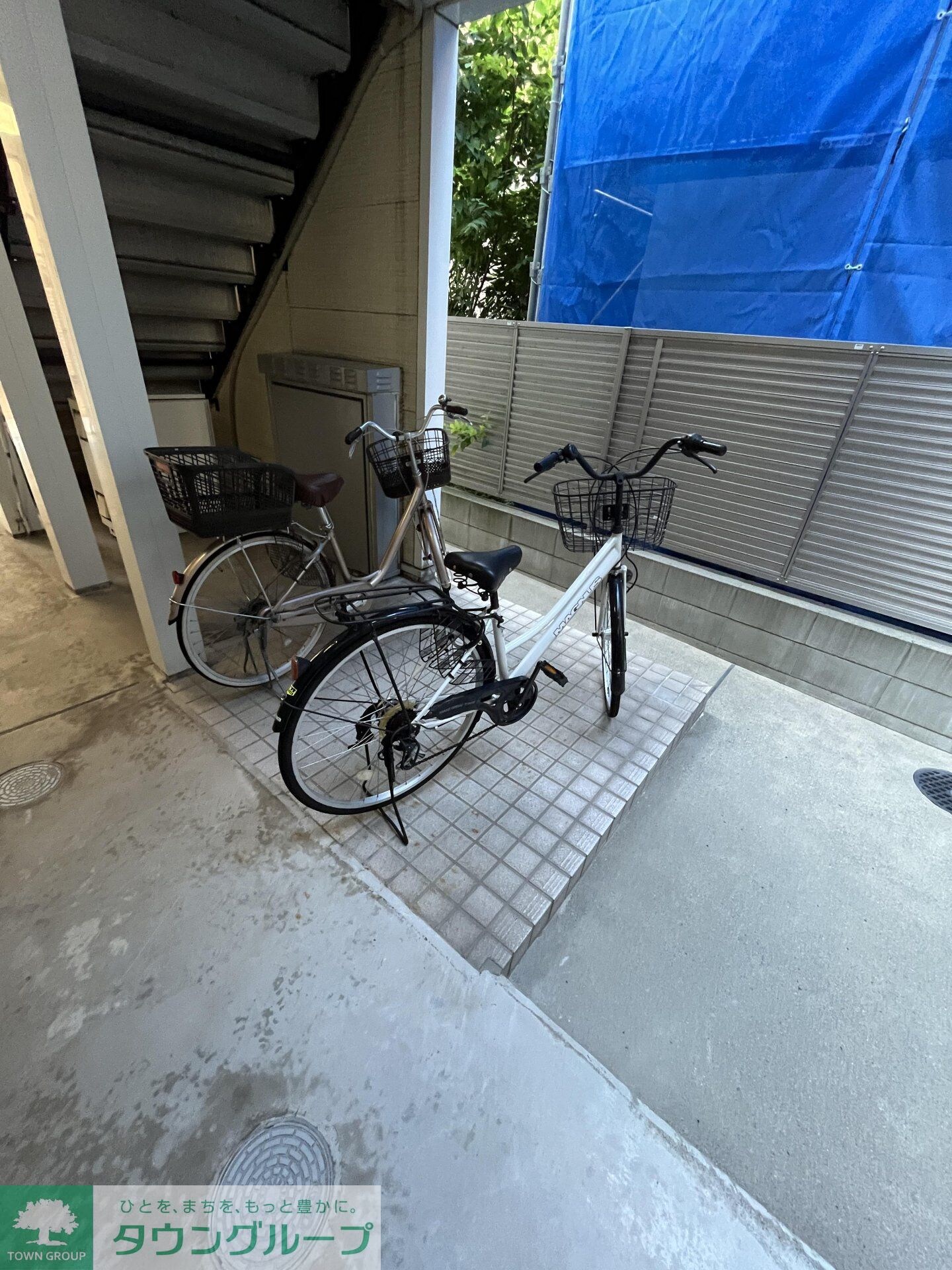 物件内観写真20　(駐車場)