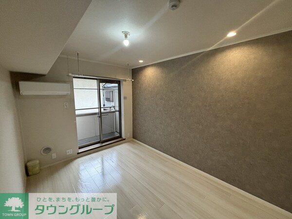リビング・居室(別部屋参考写真)
