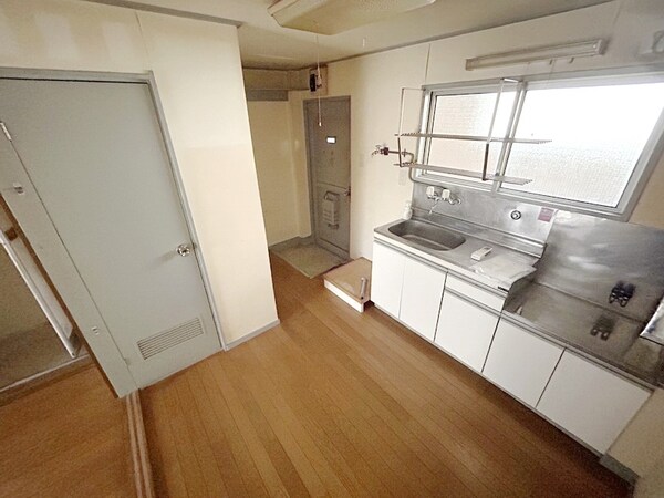 キッチン(別部屋参考写真)