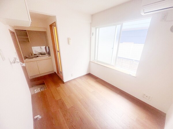 その他室内・内装(別部屋の写真です。)
