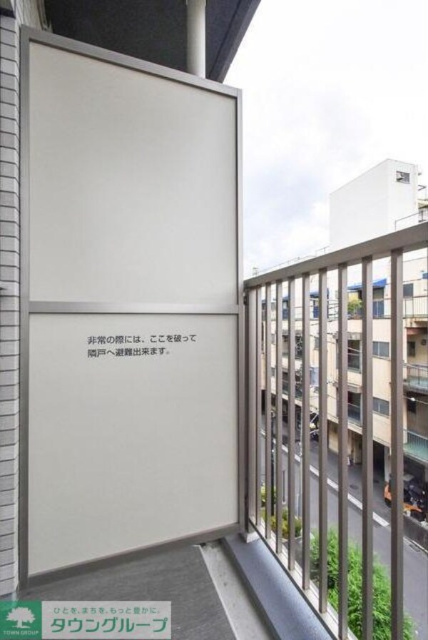 バルコニー