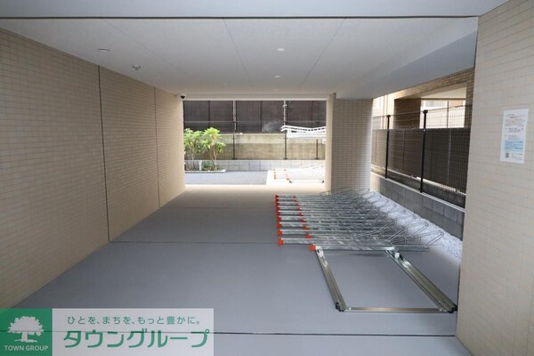 エントランス(エントランス)