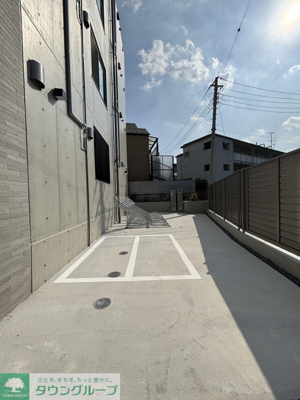 駐車場(駐車場)