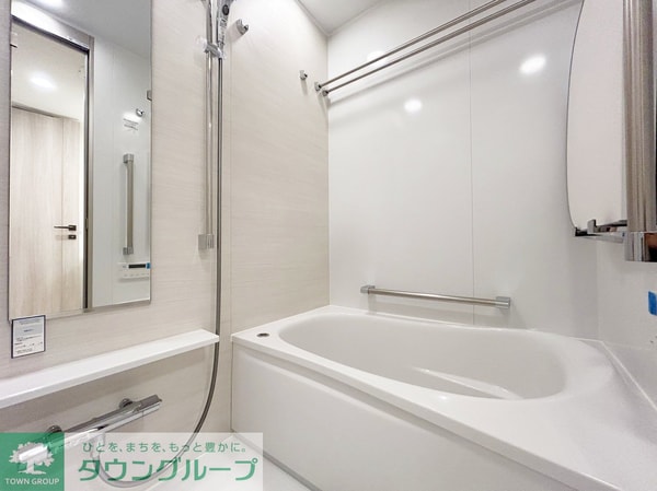 バス／シャワールーム等(浴室乾燥機付きバスルーム)