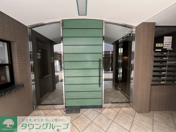 エントランス(エントランス)