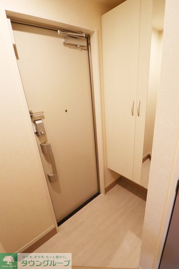 玄関(設備)