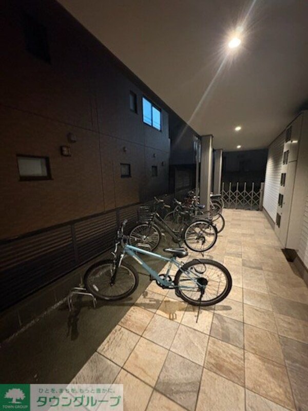 設備(駐車場)
