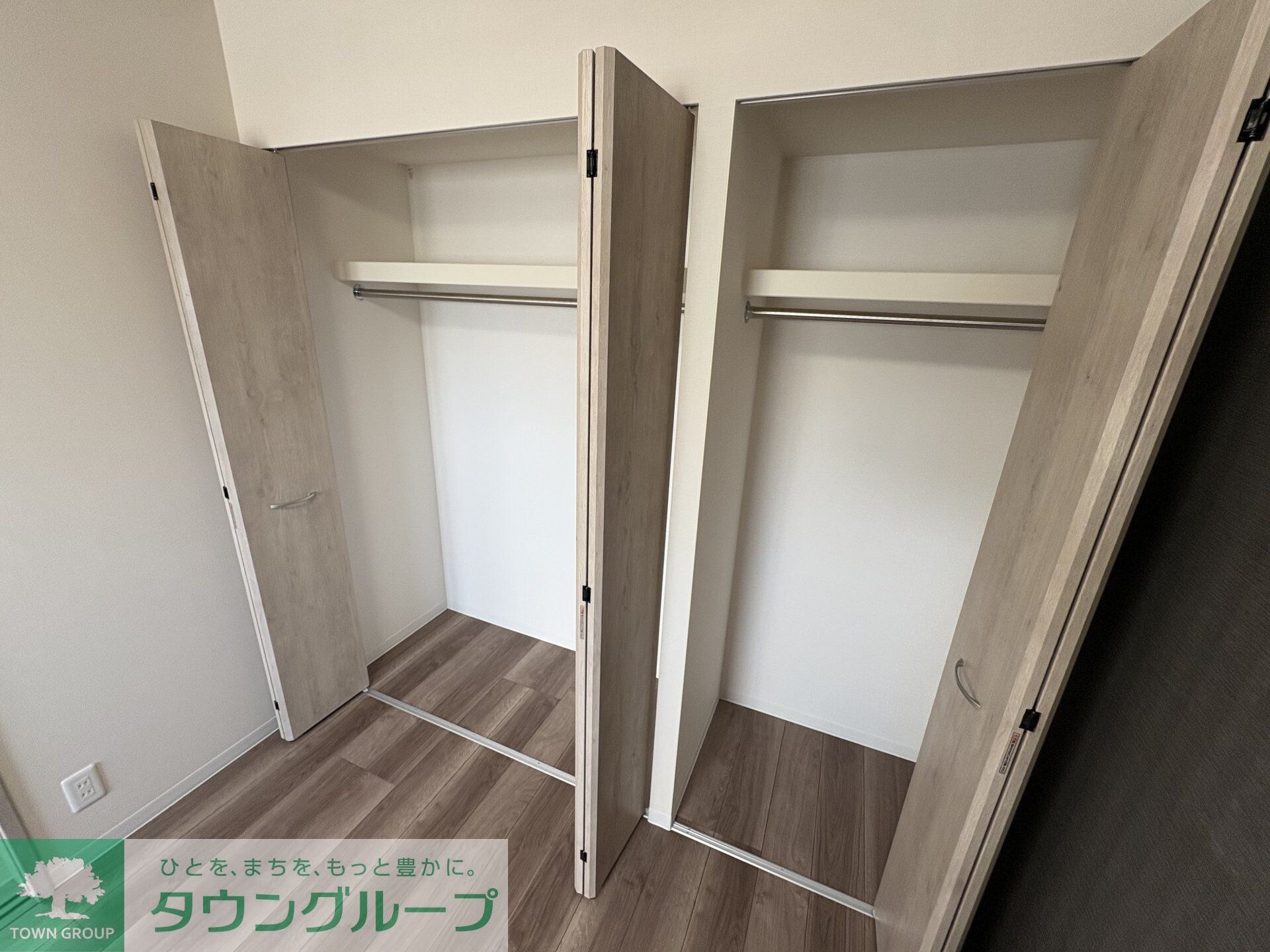 物件内観写真18　(収納)