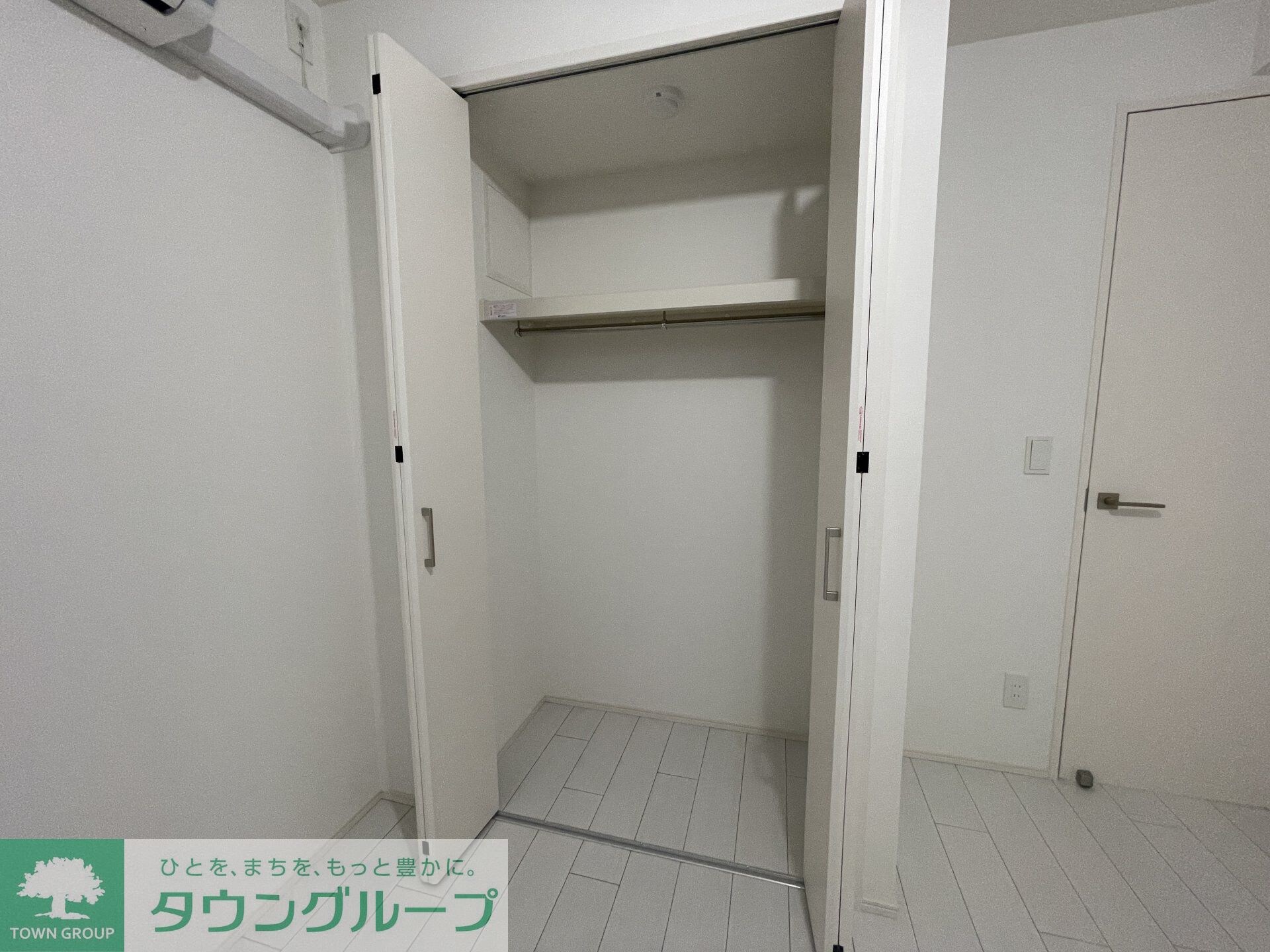 物件内観写真16　(収納)