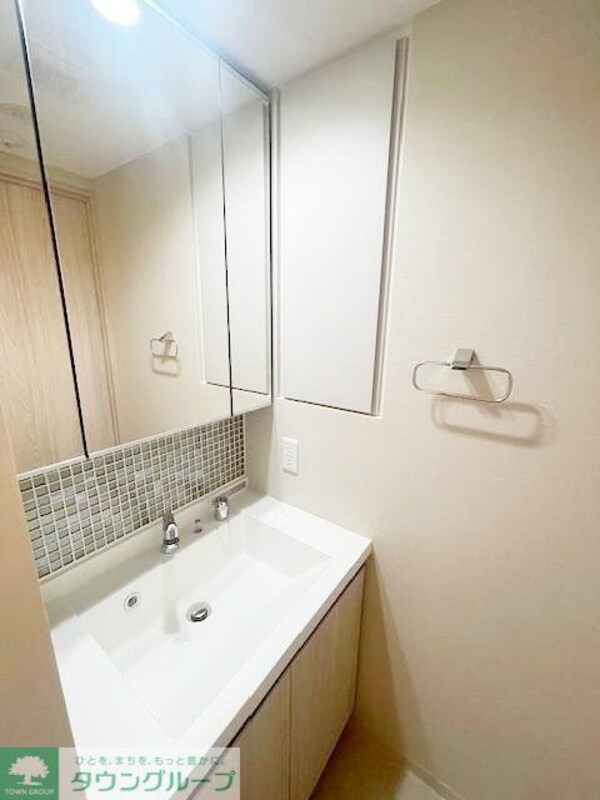 洗面(バス／シャワールーム等)