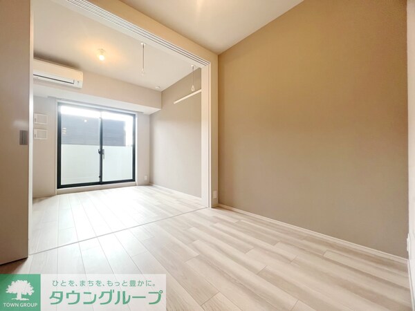 寝室(お問合せは(株)タウンハウジング東京赤坂店へ)