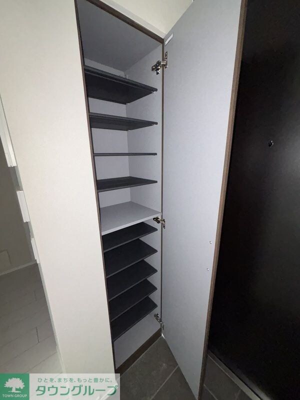 物件内観写真12　(収納)