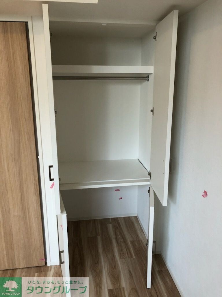 物件内観写真12　(収納)