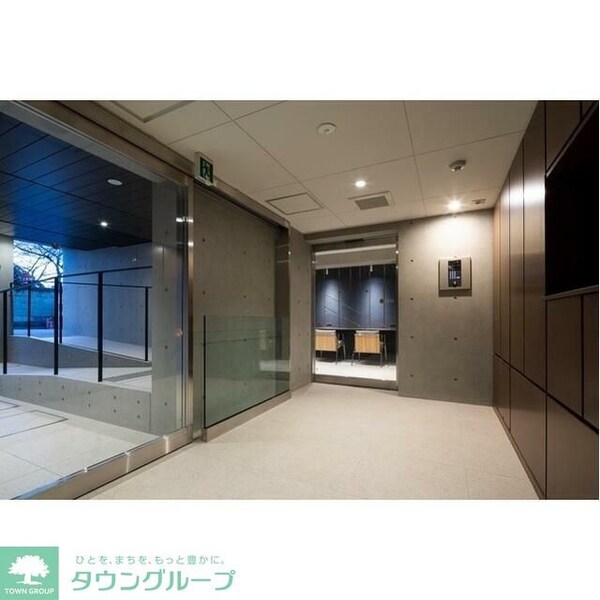 エントランス(エントランス)