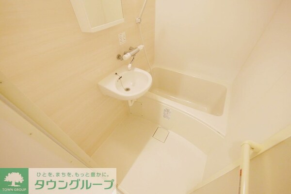 バス／シャワールーム等(洗面)