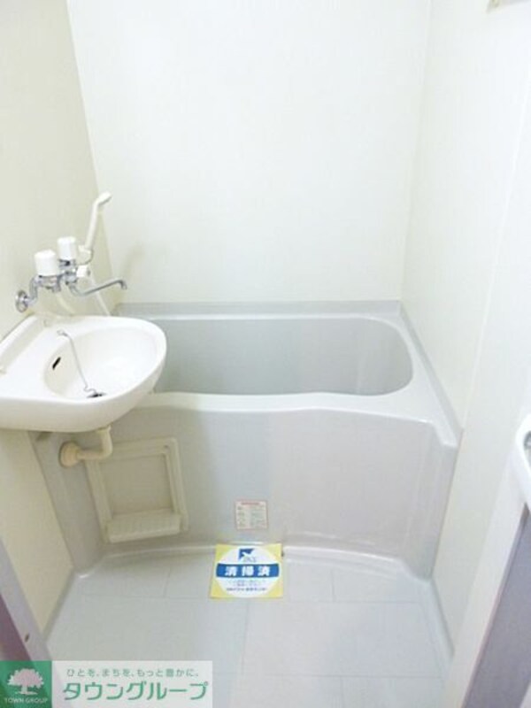 洗面(バス／シャワールーム等)