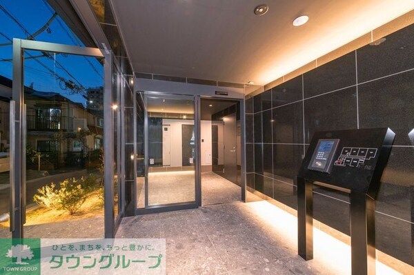 エントランス(部屋探しは株式会社　タウンハウジング　までお気軽にお問合せ…)