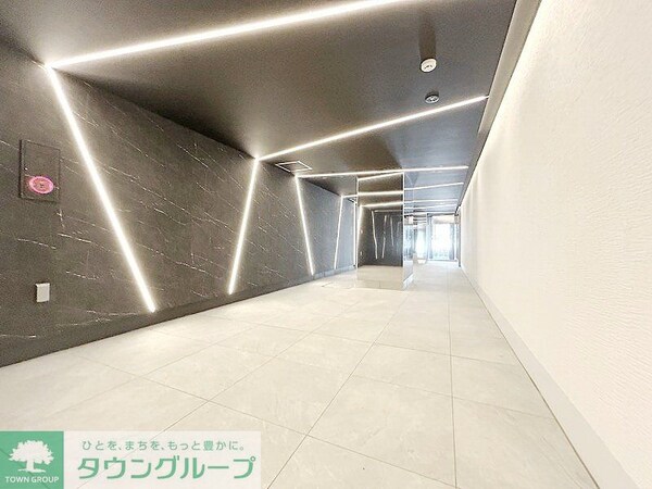 ロビー(部屋探しは株式会社　タウンハウジング　までお気軽にお問合せ…)