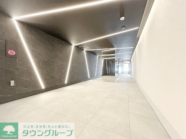 ロビー(部屋探しは株式会社　タウンハウジング　までお気軽にお問合せ…)