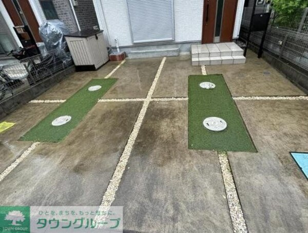 駐車場(駐車場)