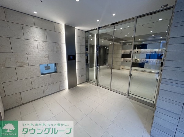 エントランス(部屋探しは株式会社　タウンハウジング　までお気軽にお問合せ…)