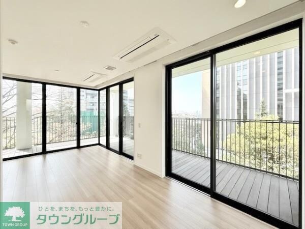 寝室(バルコニー)