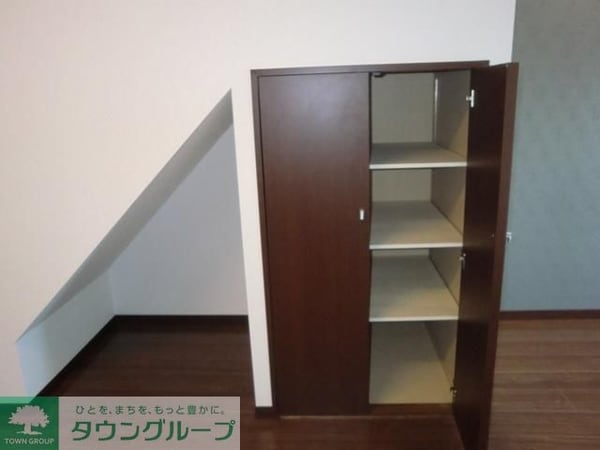 その他(★階段下も収納になっています★)