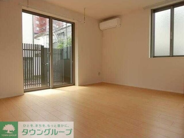リビング・居室(お部屋探しは株式会社　タウンハウジング　までお気軽にお問合…)