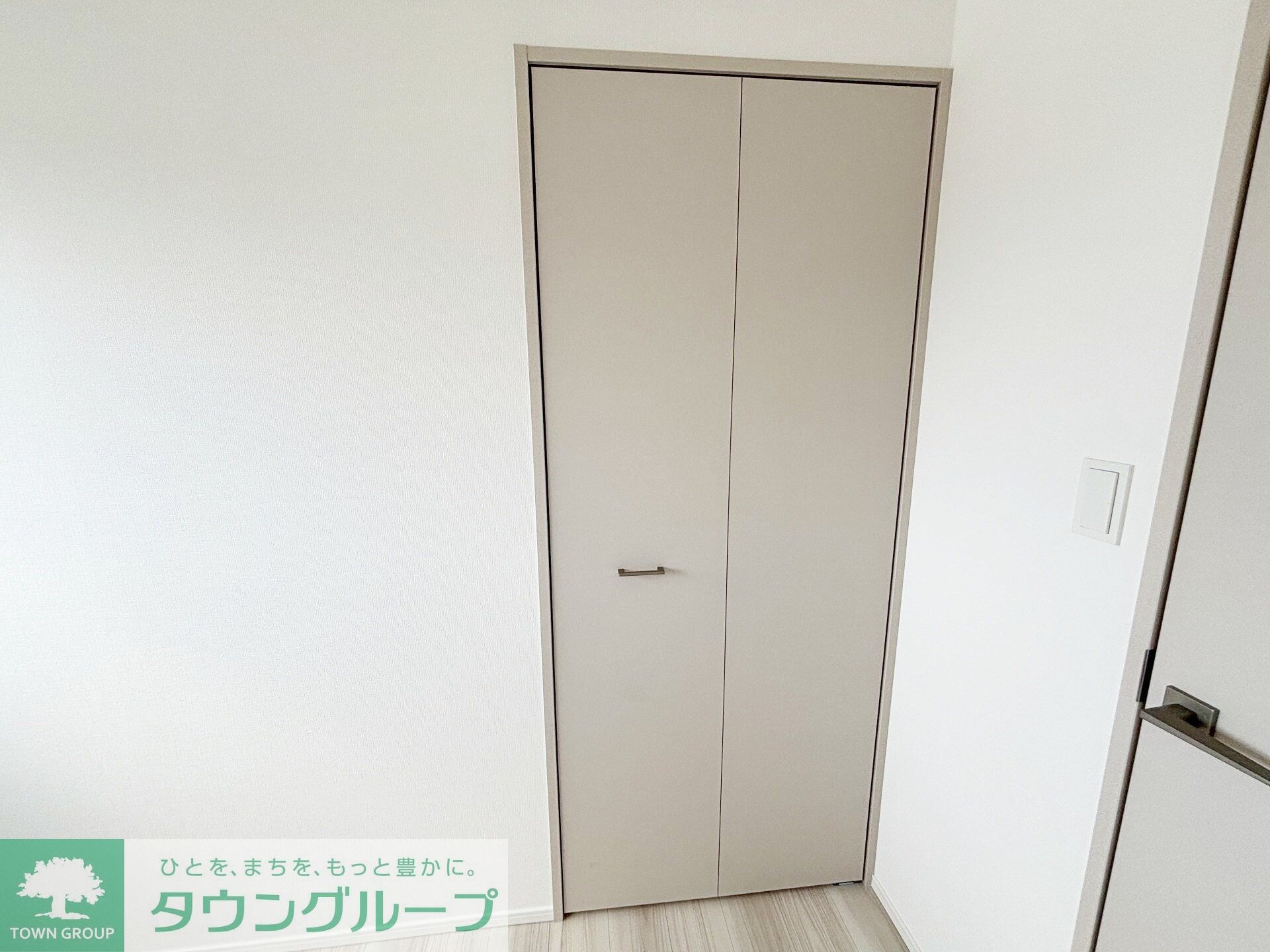 物件内観写真18　(収納)