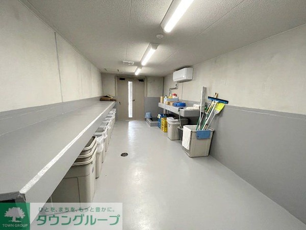 共有部分(ゴミ置き場)
