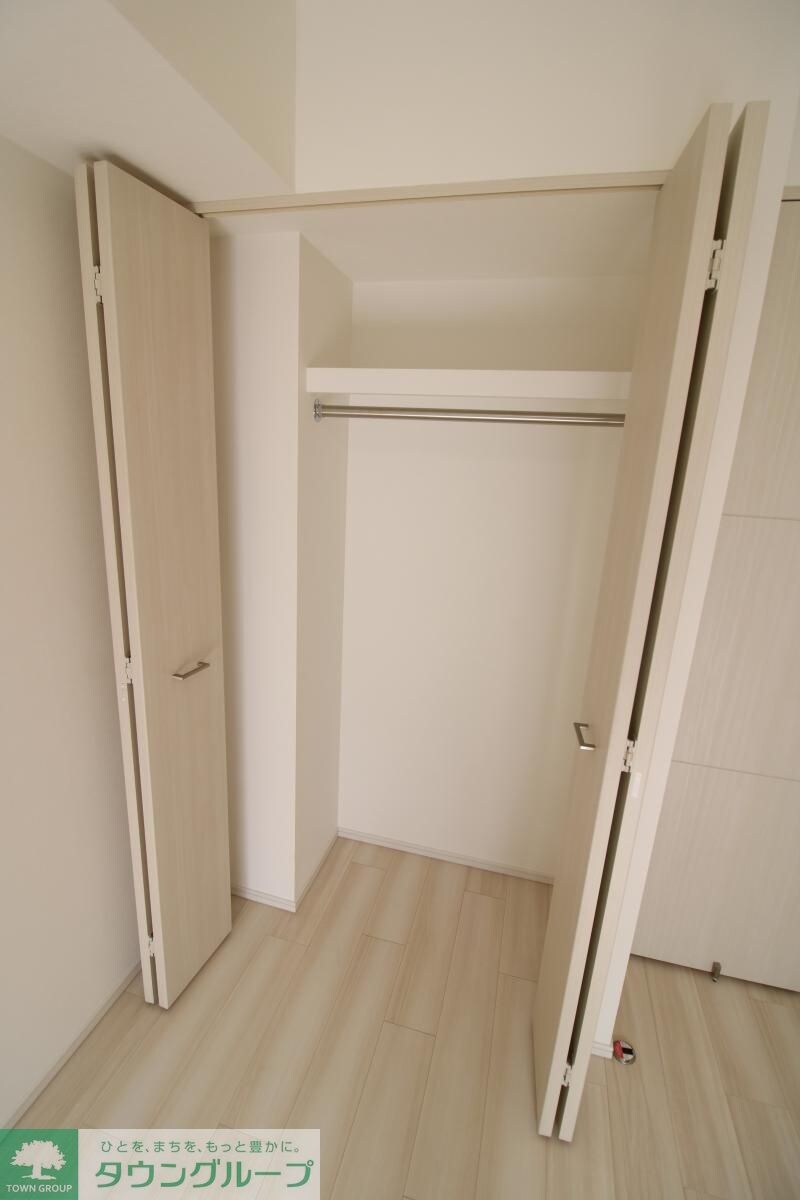 物件内観写真7　(収納)