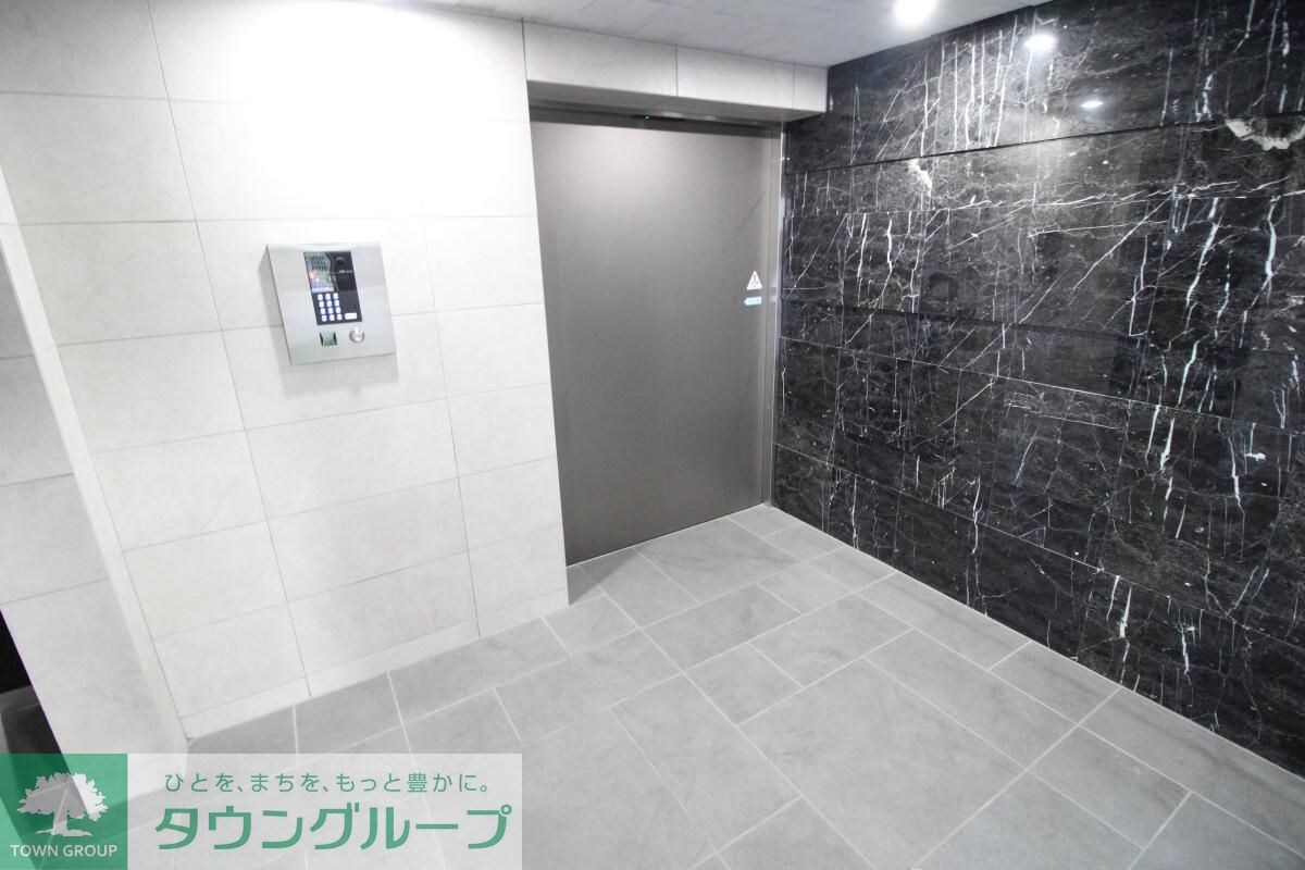 物件内観写真20　(エントランス)