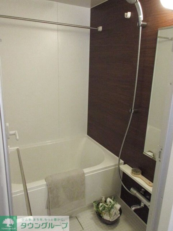 バス／シャワールーム等(Rタイプ2015年9月撮影 MR時の写真で調度品等は含まれ…)