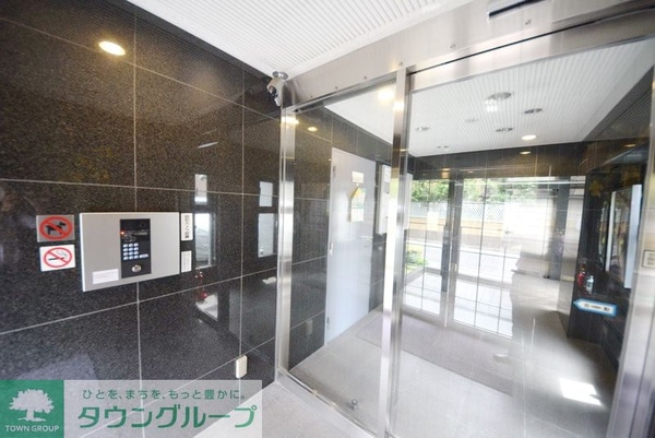 エントランス(エントランス)