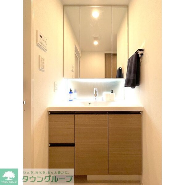 洗面(家具・家電の備え付けはありません)