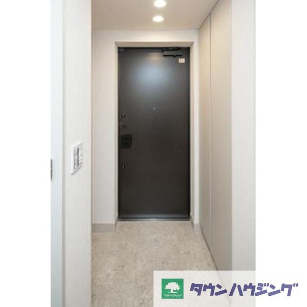 玄関(※写真は同タイプ住戸です。)