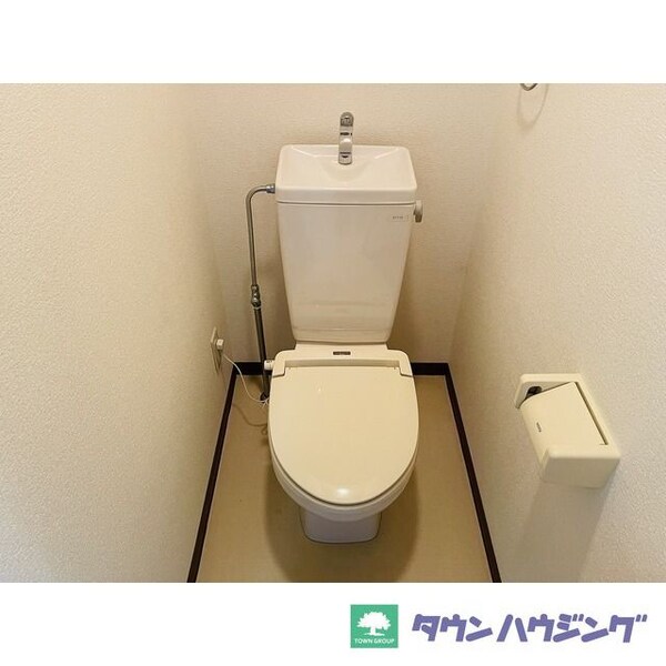 トイレ(同タイプ・別部屋写真)
