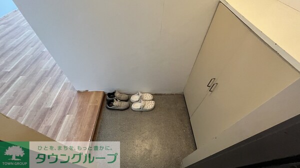 玄関(バルコニー)