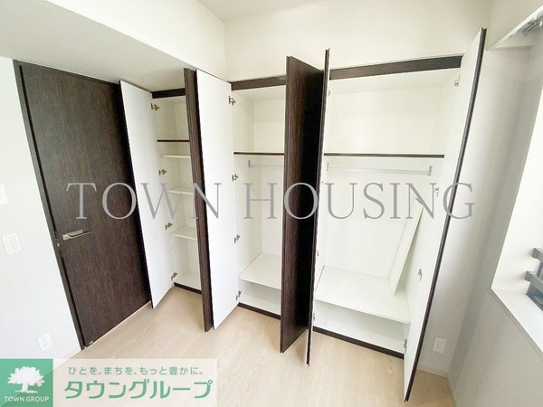 収納(お問合せは(株)タウンハウジングレジデンス事業部までお問合…)